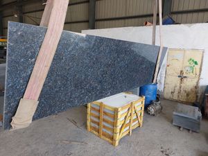 Dalle de granit bleu saphir moderne, panneau de pierre polie Silogranites T521 pour sol d'aéroport, comptoir, marche d'escalier, façade de bâtiment - Product Image 2