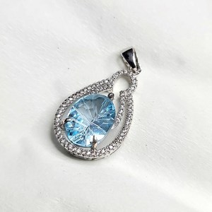 Collier pendentif en topaze bleue naturelle, plaqué or vintage, argent sterling 925, fait main, pour femme, cadeau élégant pour un anniversaire - Product Image 2