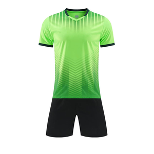 Nouveau Maillot de Foot 2026-27 Grande Taille à Séchage Rapide et Respirant 100% Polyester Imprimé par Transfert Thermique Kits de Sport Personnalisables avec Logo d'Équipe - Product Image 5