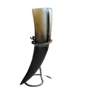 Cuerno Vikingo para Beber con Temática Navideña, 100% Natural, Se Acepta Logotipo Personalizado, Regalo de Navidad - Product Image 1