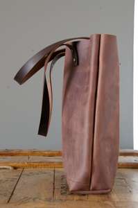 กระเป๋าโท้ทหนังแท้ 100% งานแฮนด์เมด พร้อมซิป สกรีนโลโก้ได้ หนังวัวแท้ กระเป๋าสะพายไหล่สำหรับผู้หญิง - Product Image 3