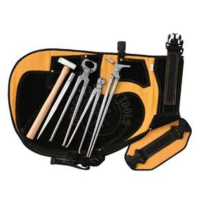 Kit d'outils de fermeur et de forgeron en gros, comprenant un tablier de fermeur, un marteau de forgeron, un pince à clous et un écarteur de sabots - Product Image 1