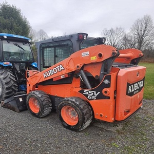 Cargadora Compacta Kubota SSV65 de Alto Rendimiento, Envío Rápido, Minicargadora Frontal con Motor y Rodamientos - Product Image 1