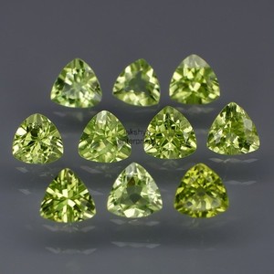 Natural <b>Peridot</b> Trillion Cut Faceted Loose Gemstones Green <b>Peridot</b> Calibrated Stones Wholesale Bulk For <b>Jewelry</b> Making Factory - Product Image 5