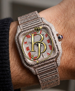 Montre-bracelet de luxe carrée sertie de diamants, lunette ornée, cadran étincelant, chiffres romains rouges, couronne en pierres précieuses, élégante en acier inoxydable - Product Image 2