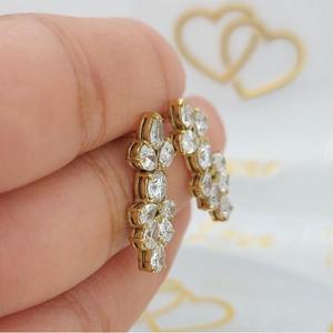 Pendientes de Oro Sólido con Diamantes de Corte Pera y Redondo en Forma de Flor, Pendientes de Lujo para Novia, Joyería de Boda, Diamantes Cultivados en Laboratorio - Product Image 3