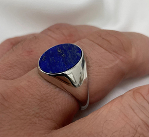 Bague signet homme style bohème en argent 925 rhodié, sertie d'un lapis-lazuli ovale 10x14mm fait main, best-seller, pour mariage - Product Image 2