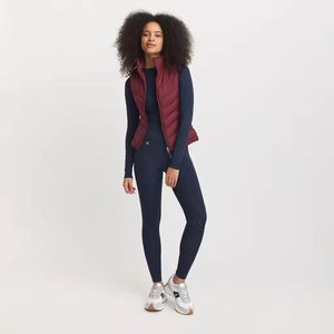 Chaqueta Acolchada Velvet Luxe – Prenda de Moda de Tacto Suave Premium - Product Image 4