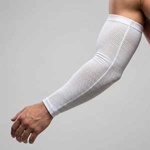 Mangas de compresión unisex personalizadas de algodón, ajuste ceñido, absorbentes de sudor, para gimnasio y running, color liso, compresión absorbente para brazos. - Product Image 2
