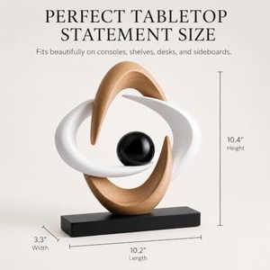 Sculpture géométrique minimaliste en bois de bambou doré Aqdus Saleem |   Art moderne artisanal |   Plateau de table écologique et durable 28x10x8 cm - Product Image 4