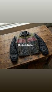 Blouson moto noir bordeaux matelassé avec manches et détails latéraux à lacets, blouson moto color block noir bordeaux olive - Product Image 3