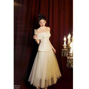 <b>White</b> Dress with Flared Design, 2 Layers Below, Off-shoulder, Luxurious Style Suitable for Parties High Quality - Product Image 2