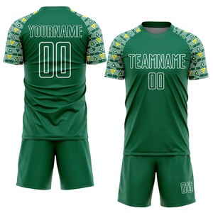 Ensemble de maillots de football personnalisés sublimés verts pour hommes, manches courtes, motif géométrique, évacuation de l'humidité, coupe athlétique, nom de l'équipe imprimé - Product Image 1