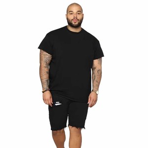 Servicio OEM: Shorts de mezclilla negros lavados para hombre, estilo casual con efecto desgastado y dobladillo deshilachado, ideales para un look urbano. - Product Image 1