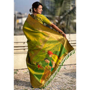 Sari en soie tissée Elite Weaves Mehandi Green Zari, spécial Gudi Padwa Paithani pour les festivals indiens et pakistanais - Product Image 4
