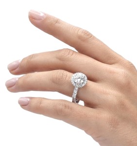 Anillo de Compromiso de Oro Sólido de 10K, 14K, 18K con Diamante Cultivado en Laboratorio, Certificado por IGI, Moissanita, Halo Completo, Anillo Solitario de Oro - Product Image 5