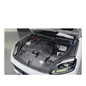 Porsche Cayenne 3.0 Coupé 2024, 3,993 km, Volante a la Izquierda, Caja de Cambios Automática, Asientos de Cuero con Cámara Trasera - Product Image 6