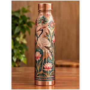Botella de Agua de Cobre Ayurvédica con Diseño Oriental de Grulla y Loto, Portátil para Viajes - Product Image 1