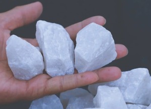 ควอตซ์เม็ดละเอียดสีขาวพรีเมียม |   ควอตซ์ซิลิกาเกรดสูง ปริมาณเหล็กต่ำ จากราชสถาน ราจปุตานา สำหรับการส่งออกทั่วโลก - Product Image 5