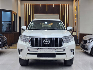<span class=keywords><strong>Prix</strong></span> de vente aux enchères pour Toyota Land Cruiser <span class=keywords><strong>Prado</strong></span> SUV <span class=keywords><strong>TX</strong></span> Premium 2024 2025 d'occasion, en parfait état - Product Image 4