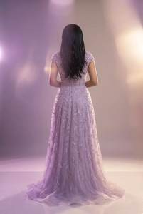 ชุดราตรีประดับเลื่อมระยิบระยับสำหรับการแสดงบนเวที ทรงเมอร์เมด แขนยาว เหมาะสำหรับงานประกวด พรมแดง พิธีกร และงานพิธีการสำหรับสุภาพสตรี - Product Image 2