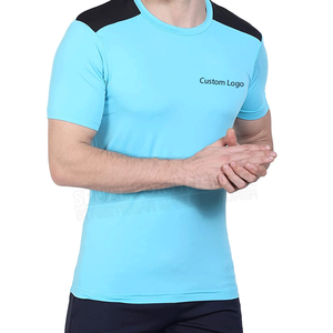 T-shirt de sport pour homme bleu clair à manches courtes, col rond, coupe ajustée, en polyester tricoté, séchage rapide, logo personnalisé imprimé sur le devant - Product Image 4