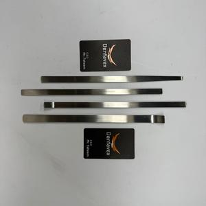 คีมคีบสำลีทางทันตกรรมแบบหยักเกรดทางการแพทย์ คีมคีบแบบ College Tweezers เครื่องมือผ่าตัดแบบใช้ซ้ำได้ ได้รับการรับรองมาตรฐาน CE โดย Dentavex - Product Image 3