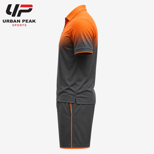 Uniforme clásico de tenis con camisa deportiva con cuello, pantalones a juego y tela transpirable para la moda tradicional de la cancha. - Product Image 4