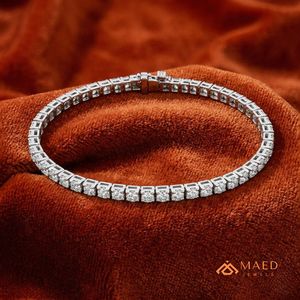 สร้อยข้อมือเทนนิสโมอิสซาไนต์ทรงเจ้าหญิงเงิน 925 สำหรับผู้หญิง เครื่องประดับแฟชั่นหรูหราสไตล์เบเวอร์ลี่ฮิลส์ ของขวัญสุดหรู - Product Image 5