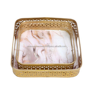 Plateau de service en fer métallique carré de conception chic personnalisé Offre Spéciale idéal pour le thé, le café et les collations dans divers modèles et tailles - Product Image 1