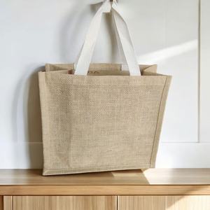 Bolsa de yute con estampado de fresa grande a la moda con garantía de calidad, cubierta de tela de lona de algodón duradera, cremallera, Cosméticos de exportación indios suaves - Product Image 4