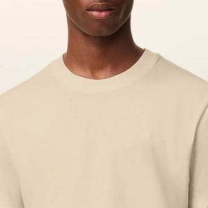 Vêtements d'été abordables de haute qualité avec logo personnalisable / T-shirt homme uni pas cher pour les acheteurs en gros - Product Image 2