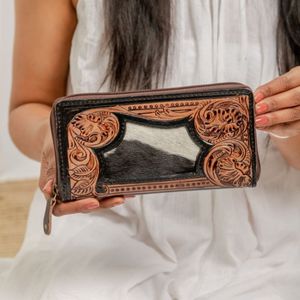 Porta Pasaportes de Cuero Genuino Rústico Vintage, Estilo Occidental, con Cierre de Cremallera, para Mujer, Venta al Por Mayor - Product Image 5