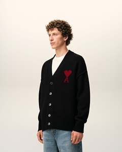 Custom Men's <b>Black</b> O-Neck Knitted Embroidered <b>Heart</b> Logo Oversized Fit Wool Heavyweight Casual Winter ODM - Product Image 1