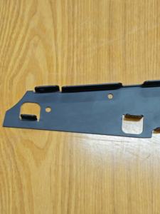 Support de montage ventilé en tôle d'acier thermolaquée sur mesure du Vietnam pour boîtier d'équipement industriel, utilisation OEM personnalisée - Product Image 4