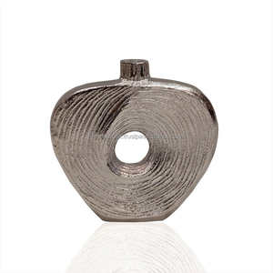 Maceta de Flores de Aluminio de Lujo, Moderna, Ecológica, de Alta Calidad, Hecha a Mano, Dorada, para Bodas, Venta al por Mayor - Product Image 4