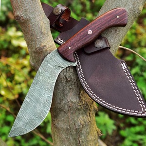 Cuchillo Kukri EDC de Acero de Damasco Hecho a Mano con Mango de Madera de Palisandro, Cuchillo de Camping de Hoja Fija de 11 Pulgadas con Funda de Cuero - Product Image 2