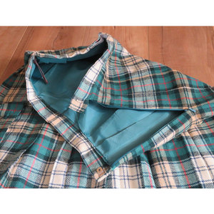 Jupe écossaise plissée en tartan 100 % laine pour femme, faite à la main, style écolière écossaise, vente en gros - Product Image 5
