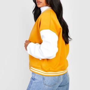 Veste de style universitaire pour femmes, tendance, tissu doux et confortable avec boutons-pression et poignets côtelés - Product Image 4