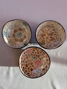 Elegante Tazón con Incrustaciones de Nácar, Calidad Premium, Hecho a Mano, Decoración para el Hogar, Tradebyd - Product Image 3