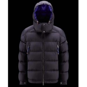 Chaqueta Acolchada con Capucha para Hombre, Negra, Resistente al Viento, Rellena de Plumón, Abrigo de Invierno, Corte Regular Informal, Cierre de Cremallera, Exterior de Poliéster Grueso - Product Image 2