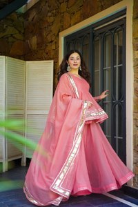 Pink Traditional Salwar Kameez Set With Dupatta Long Sleeve Ethnic Wear for Wedding Party Women - Product Image 5