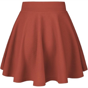 Jupe de tennis pour femme, nouvelle collection, coupe ajustée, respirante, séchage rapide, col haut, imprimée par transfert thermique, élégante et fonctionnelle - Product Image 2
