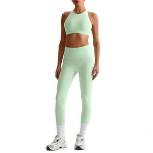 Conjunto Deportivo Femenino con Logotipo Personalizado, Bra Deportivo de Alta Calidad, Leggings de Yoga con Efecto Levanta Glúteos, para Gimnasio y Fitness - Product Image 2