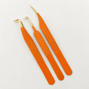 Ensemble de pinces à sourcils premium en acier inoxydable orange, à pointe inclinée, écologiques, durables, pour isolation de volume, courbées et de précision - Product Image 2