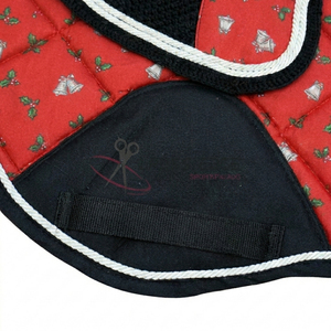 Ensemble complet de tapis de selle Crossedge pour dressage, avec doublure respirante en polycoton, bonnet anti-bruit et protège-attelles - Product Image 3