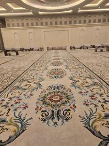 Alfombra de Diseño Hecha a Mano, Alfombra Roja con Mechones, Lana Premium, Acabado Suave, Decoración para Sala de Estar y Dormitorio - Product Image 4