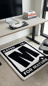 Tapis d'appoint en laine tuftée à la main de qualité supérieure, motif M, doux et moelleux, inspiré des jeux vidéo, pour la décoration intérieure moderne - Product Image 2