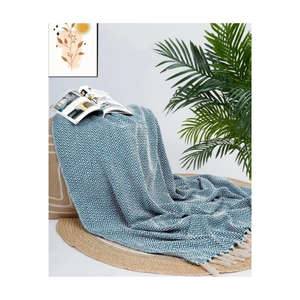 Manta Tejida Estampada 100% Lana Hipoalergénica con Certificación GOTS, Gris Jacquard, Suave, para Todas las Estaciones, Sofá Cama, Piel Sensible - Product Image 5