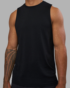 เสื้อกล้ามออกกำลังกายผู้ชาย OEM สำหรับฟิตเนส เทรนนิ่ง ไม่มีแขน พิมพ์ลายเรียบง่าย เสื้อยืดทรงสตริงเกอร์ สำหรับเพาะกาย - Product Image 4